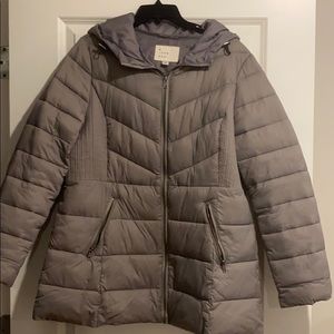 Grey puffer coat